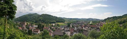 Gasthof Und Pension Zum Kreuz Lautenbach Exterior photo
